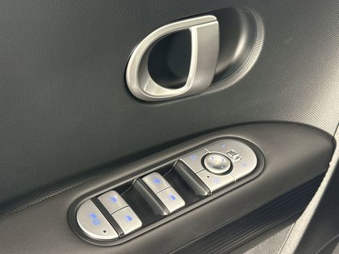 Used 2023 Hyundai Ioniq 5 SE w/ Cargo Package image 17