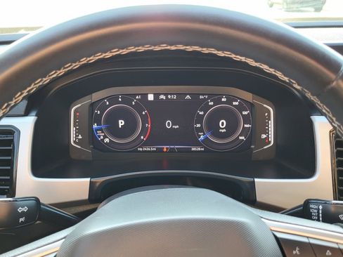 Used 2022 Volkswagen Atlas Cross Sport SEL image 25