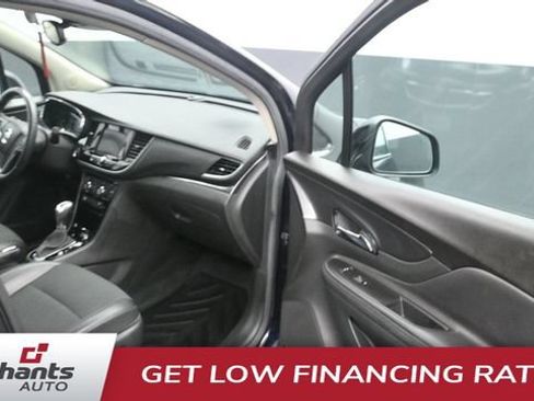 Used 2022 Buick Encore Preferred w/ Safety Package II AWD/4WD image 13