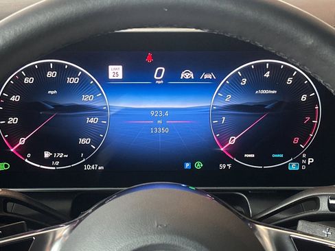 Certified 2025 Mercedes-Benz GLC 300 4MATIC image 25