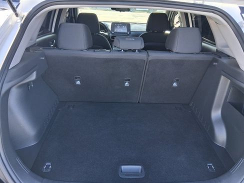 Used 2022 Hyundai Kona SEL w/ Convenience Package FWD image 11