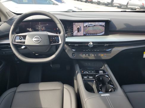 New 2026 Nissan Murano SL image 14