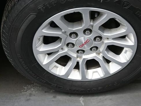 Used 2019 GMC Yukon XL SLT image 31