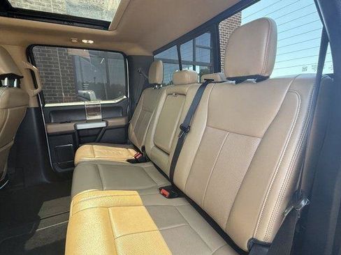 Used 2022 Ford F250 Lariat w/ FX4 Off-Road Package AWD/4WD image 16