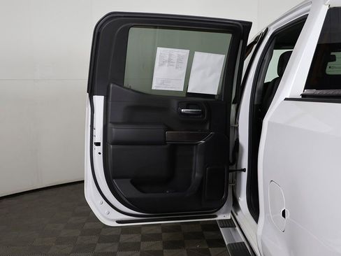 Used 2019 Chevrolet Silverado 1500 LTZ w/ LTZ Convenience Package AWD/4WD image 20