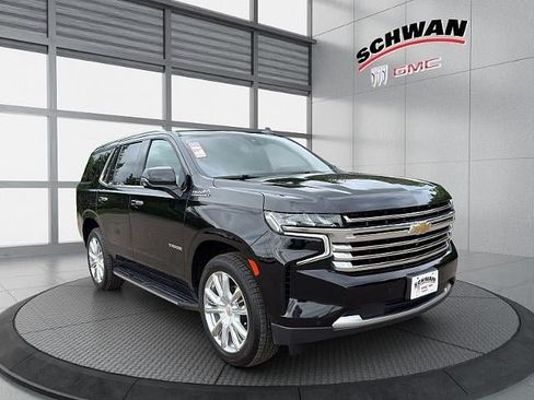 Used 2021 Chevrolet Tahoe High Country AWD/4WD image 2