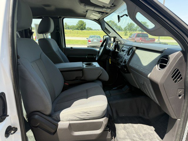 Used 2015 Ford F350 XL w/ Power Equipment Group AWD/4WD image 8