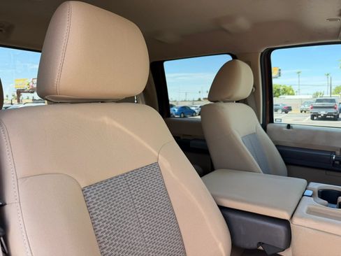 Used 2011 Ford F350 XLT w/ XLT Interior Pkg AWD/4WD image 28