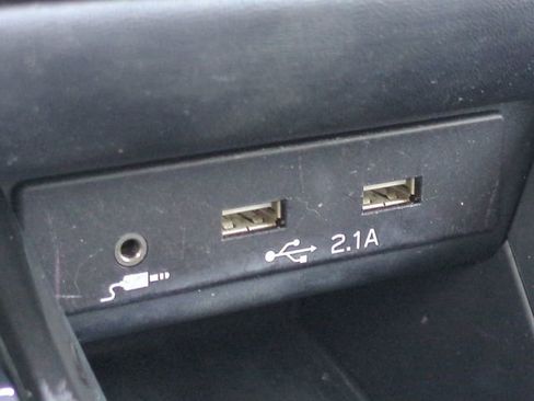 Used 2020 Subaru Outback Limited w/ Popular Package #2 image 27