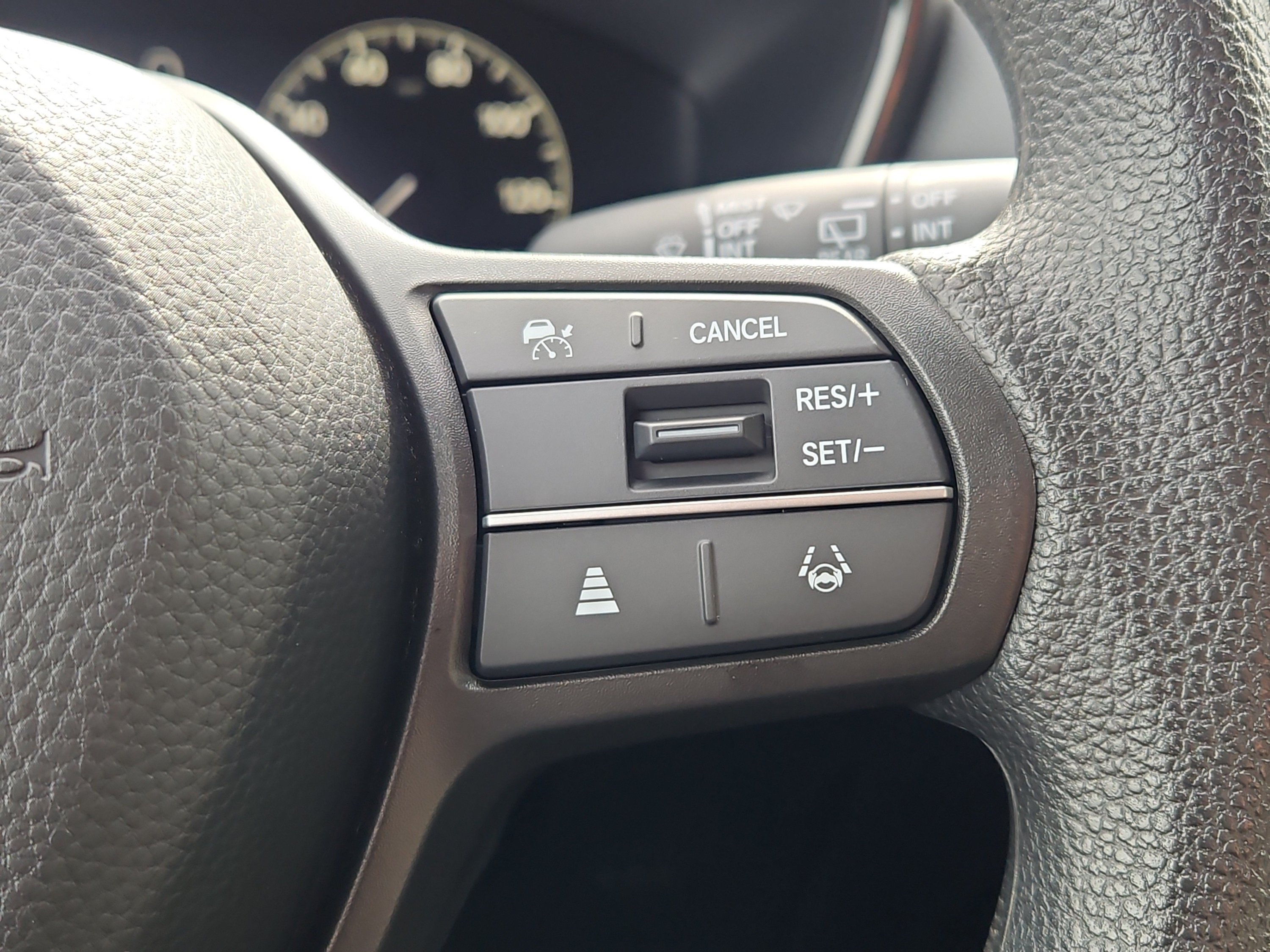 Certified 2025 Honda CR-V LX image 13