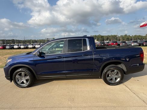 Certified 2023 Honda Ridgeline RTL image 5