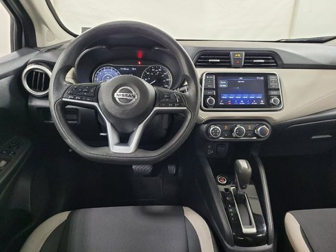 Used 2021 Nissan Versa SV FWD image 22
