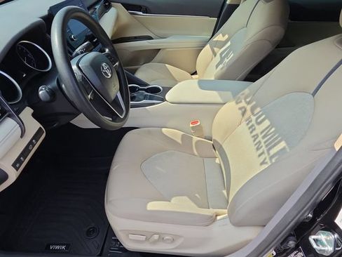 Used 2024 Toyota Camry LE FWD image 11
