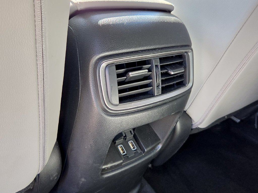 Used 2017 Honda CR-V Touring image 15