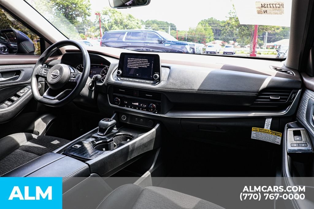 Used 2023 Nissan Rogue SV FWD image 29