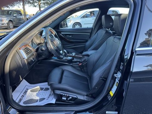 Used 2018 BMW 330i xDrive Sedan image 16
