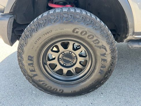 Used 2022 Ford Bronco Big Bend AWD/4WD image 6