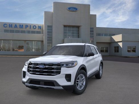 New 2026 Ford Explorer Active image 2