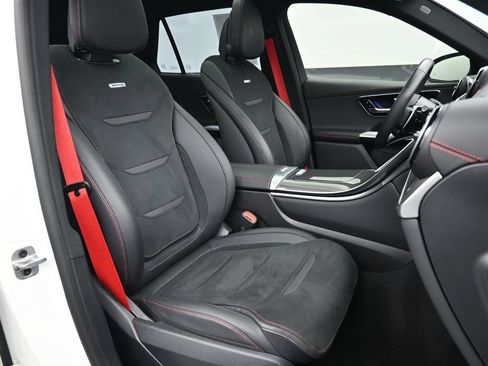 Used 2024 Mercedes-Benz GLC 43 AMG 4MATIC image 26