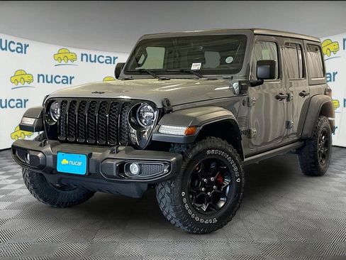 Used 2023 Jeep Wrangler Unlimited w/ Cold Weather Group AWD/4WD image 3