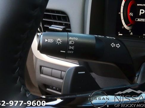 New 2026 Nissan Rogue Platinum AWD/4WD image 24