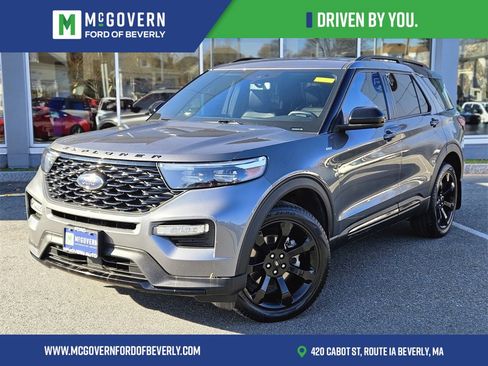 Used 2023 Ford Explorer ST-Line image 1