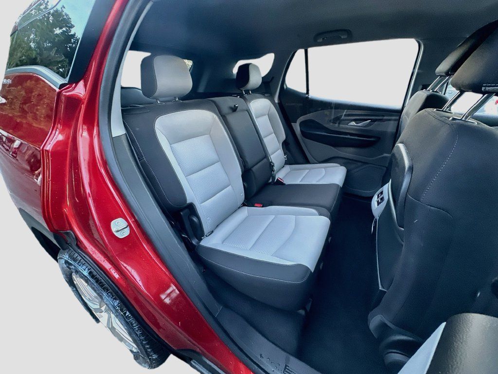 Used 2022 GMC Terrain SLE w/ Driver Convenience Package FWD image 24