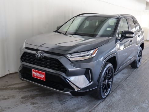 Used 2025 Toyota RAV4 XSE image 24