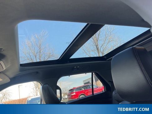 Certified 2022 Ford Explorer Limited w/ Equipment Group 301A image 42