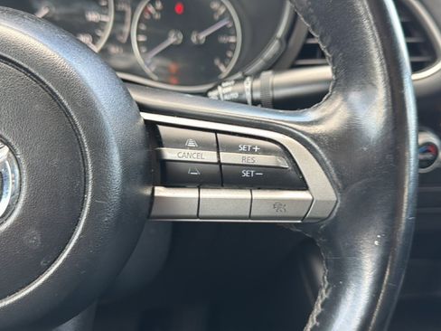 Used 2021 MAZDA MAZDA3 s FWD image 20