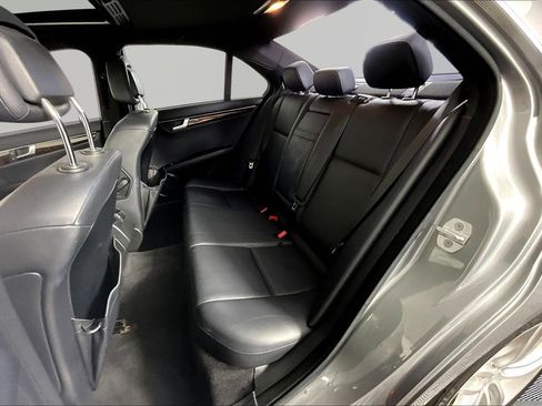 Used 2013 Mercedes-Benz C 300 4MATIC Sedan image 20