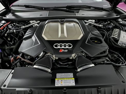 Used 2021 Audi RS 6 AWD/4WD image 12