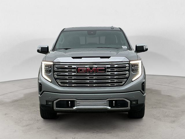 Used 2024 GMC Sierra 1500 Denali AWD/4WD image 2