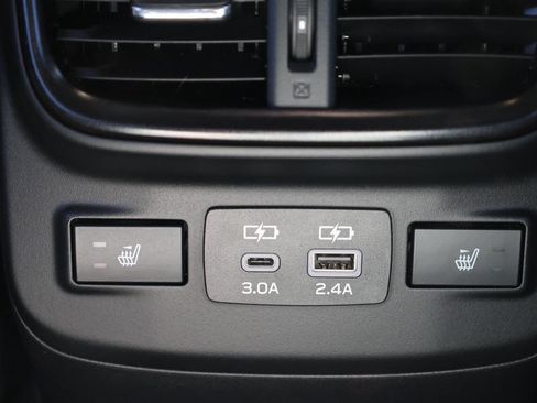 Used 2024 Subaru Outback Wilderness image 21