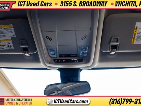 Used 2021 Chevrolet Equinox LS w/ LS Convenience Package FWD image 17