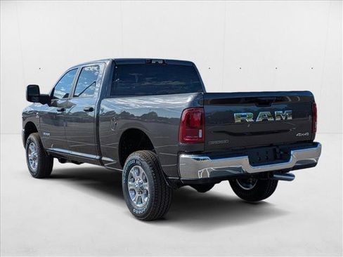 New 2025 RAM 2500 Big Horn AWD/4WD image 9