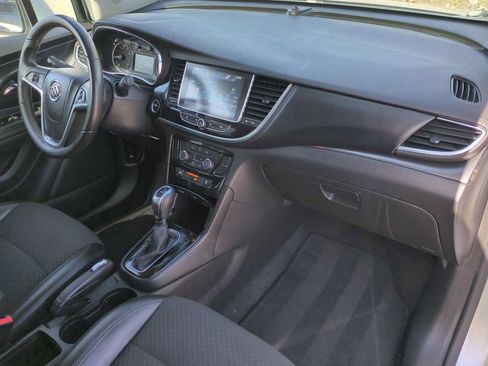 Used 2019 Buick Encore Preferred FWD image 27
