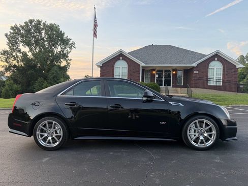 Used 2010 Cadillac CTS V RWD image 10