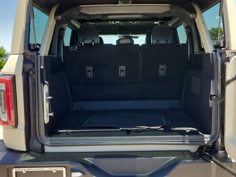 Certified 2025 Ford Bronco Outer Banks AWD/4WD image 9