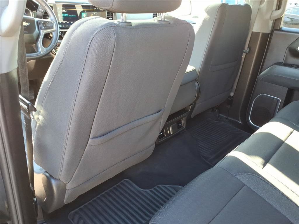 Used 2026 Chevrolet Silverado 1500 LT AWD/4WD image 15