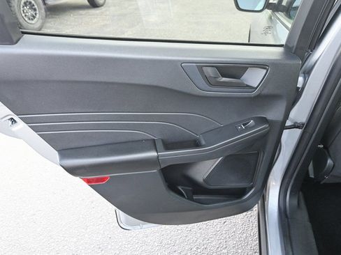 Certified 2022 Ford Escape SE image 22