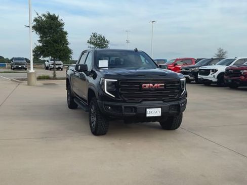Used 2026 GMC Sierra 1500 AT4X AWD/4WD image 4
