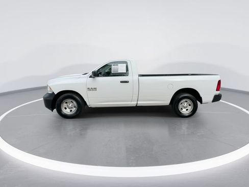 Used 2018 RAM 1500 Express RWD image 5