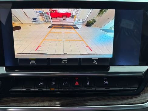 New 2026 Chevrolet Silverado 1500 RST w/ Redline Edition AWD/4WD image 16