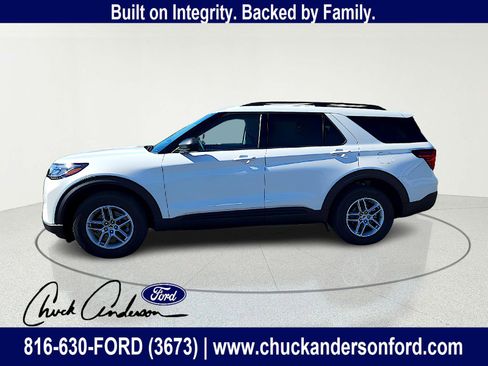 New 2026 Ford Explorer Active AWD/4WD image 4