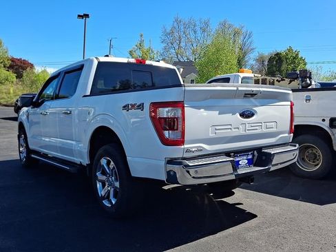 Used 2021 Ford F150 Lariat w/ Equipment Group 502A High AWD/4WD image 3