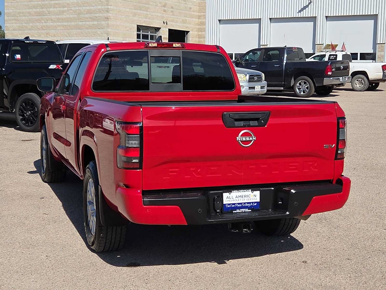 Used 2022 Nissan Frontier SV RWD image 7
