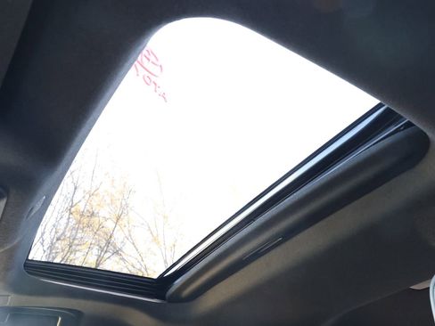 New 2025 Toyota 4Runner Limited image 3