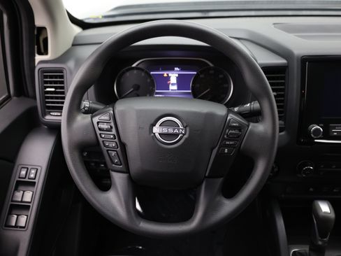 Used 2022 Nissan Frontier S w/ Technology Package AWD/4WD image 30