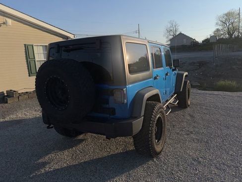 Used 2016 Jeep Wrangler Unlimited Sport image 11